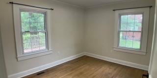 Adorable, Renovated Bungalow with Huge Yard and Deck! Adorable, Renovated Bungalow with Huge Yard and Deck! Gallery 11
