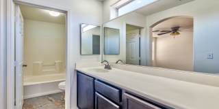 949 Medina De Leon Avenue, Henderson, NV 89015 Gallery 15