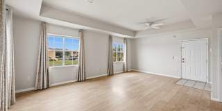 1025 VILLAGIO Circle Gallery 6