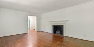 Heart of Chapel Hill! Roosevelt is ready for you!  4 bedrooms/3 bathrooms Gallery 11