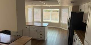 7237 W Sunnyside Drive Gallery 6