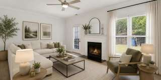 748 Creekside Crescent Gallery 1