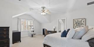 102 N Cove Drive Gallery 23