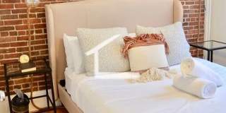 1 bed plus office in South End Gallery 15