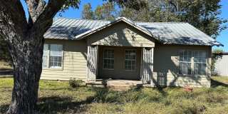 701 E Jefferson Avenue Gallery 1