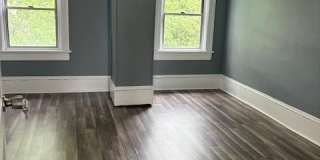 14 Sterling Avenue Gallery 19