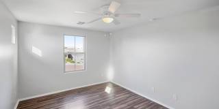 7135 W Rancho Drive Gallery 77