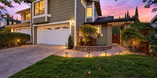 Beautiful Martinez Townhome | Vaulted Ceilings |Private Yard | 2-Car Garage Gallery 1
