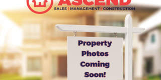 Charming 3-Bedroom Home with Cozy Fireplace  Spacious Living Gallery 1