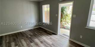 590 NW 40th Ct 590 NW 40th Ct Gallery 8