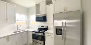 201 W St Helena Ave Gallery 9