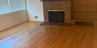 3 bedrooms, 2 Baths Ranch Home with Large, Fenced Yard in the River Crest Neighborhood! Gallery 6