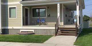 1425 S Catlin Gallery 1