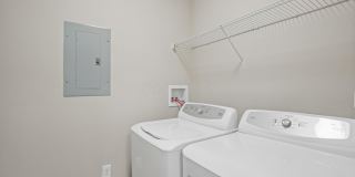 5151 Foxtail Pine Street Gallery 18