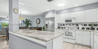 600 VALLEY STREAM Gallery 1
