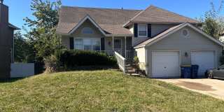 4 bedroom in Liberty MO!! Gallery 1