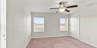 Spacious 4-Bedroom Townhome in Gated Meadow Pointe Gallery 15