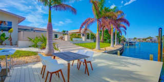 807 SNUG Island Gallery 42