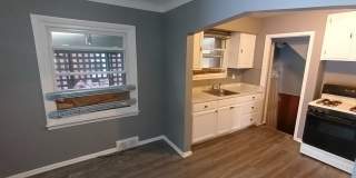 3 bedroom 1 bath bungalow now available! - $1100/mo Gallery 14