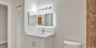 Fully Renovated Corner 2/1 Unit Gallery 25