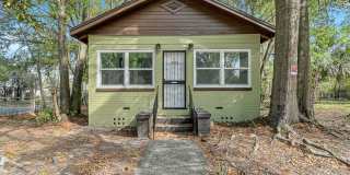 ***TWO WEEKS FREE*** Charming 2BR Home for Rent in Jacksonville Gallery 1