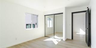9813 Foothill Boulevard Gallery 12