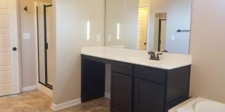 Large 4 Bedroom Home in Towne Pointe! Showings Coming Soon!!! Gallery 26