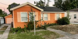 2329 LYNDELL Drive Gallery 2