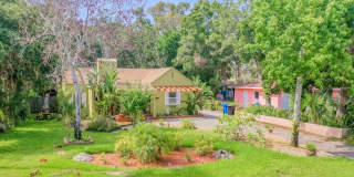 Charming Three bedroom one bath with huge backyard Gallery 3