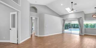 1097 Egret Circle N Gallery 17