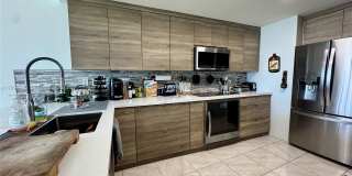 6580 Indian Creek Drive Gallery 10