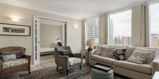 111 East Chestnut St. Gallery 7