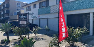 3747 CLARINGTON AVE Gallery 25