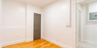 Spacious Fenway 2-Bedroom with Heat, Hot Water & Gas Included – Prime Location Near Transit, Dining & Entertainment! Gallery 10