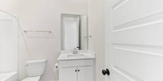 103 Bloomsbury Street Gallery 6