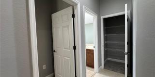 142 HARRINGTON COURT Gallery 29