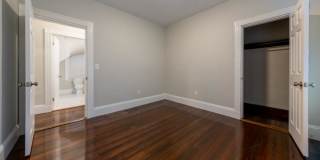 717 East 2nd Gallery 7