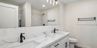 950 Maple Ave - B Gallery 23