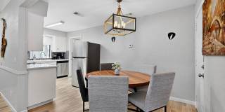 Updated 3 bedroom duplex near Greenbelt! Gallery 11