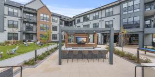 Canter Green Gallery 43