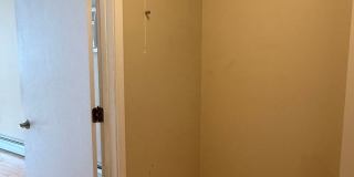 Lovely Lowry Hill 1 Bedroom Condo Gallery 22