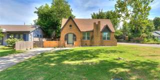 Welcome to 2040 NW 20th Street—your beautifully restored Tudor in the heart of Gatewood! Welcome to 2040 NW 20th Street—your beautifully restored Tudor in the heart of Gatewood! Gallery 1