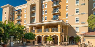 1064 N TAMIAMI TRAIL Gallery 14