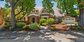 Beautiful, Old-World-style Home in the Heart of Central Menlo Park Gallery 1