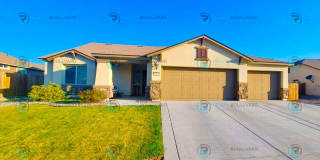 Welcome to your dream home in Spanish Springs, nestled off the serene Calle de la Plata.  2 Year lease $3095 base rent or 1 year lease $3195 Base Rent Gallery 3
