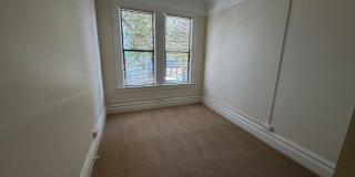 Bright & Spacious One Bedroom, Recently Renovated, W&D in Unit.  Available Now! Gallery 8