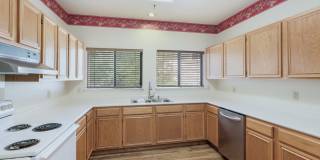 9231 LINBROOKE Gallery 15