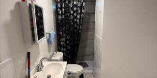 3bed with living room  in Allston. Gallery 8