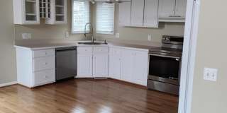 202 Lagoon Court Gallery 7