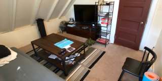 Beautiful 3 Bed/ 1 Bath Available 9/1/26 Gallery 10